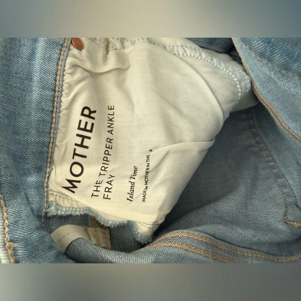 NWT Mother The Tripper Light Blue Denim Women Shorts Size 25 - Picture 6 of 13